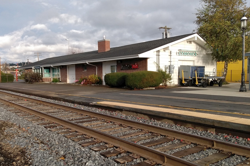 Depot amtrak stop